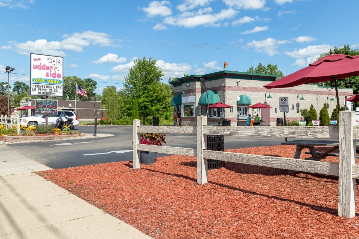 Exterior of the Udder Side ice cream shop.